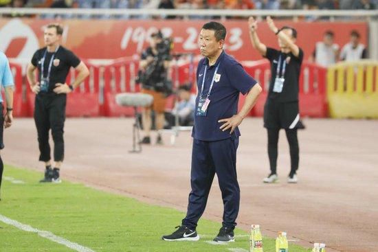 正如“黑石”永远静默矗立,它留给世人的终极启示是:在追逐星辰的旅程中,我们真正需要超越的,始终是人类自己。